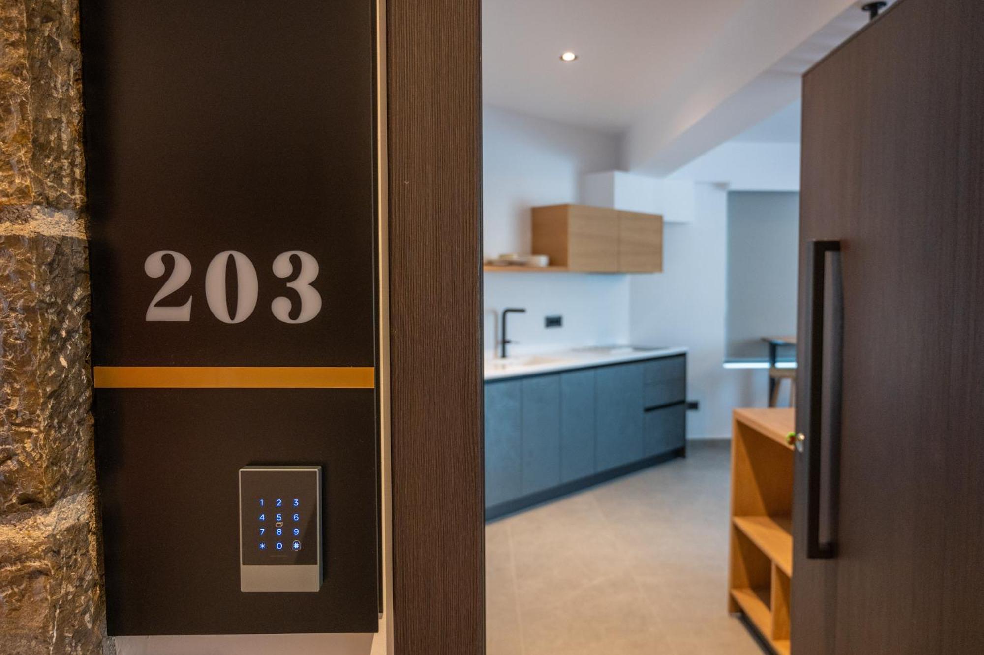Opal Executive Suites Нафплион Экстерьер фото