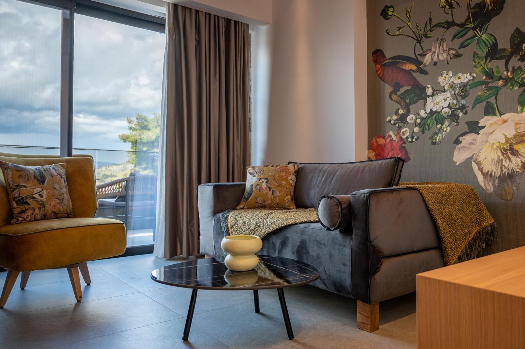 Opal Executive Suites Нафплион Экстерьер фото